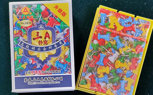 察隅扑克批发采购指南与产品质量识别要点解析